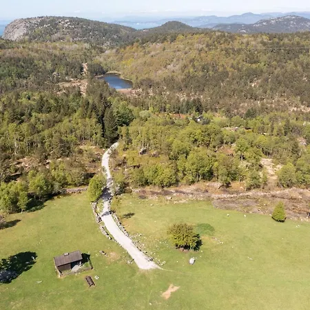 Maudlandshytta Serene Scenic Near Stavanger